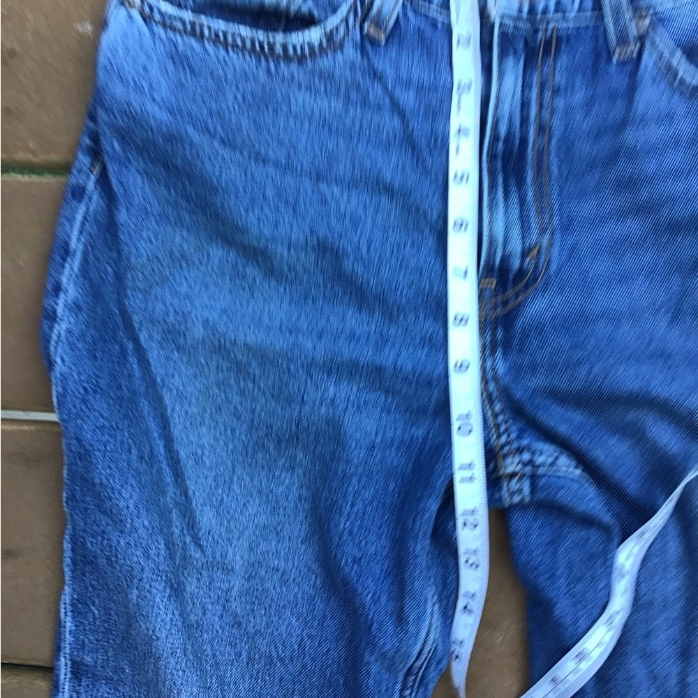 LEVI’S 80’s MOM JEAN SLIGHT DISTRESSING SIZE 28 H21 - Picture 5 of 7